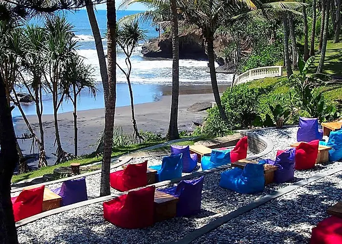 جاجاه مينا بيتش Selemadeg (Bali)